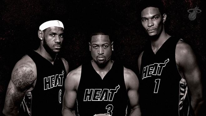 孔帕尼：卡尔能否和梅西相比？我们只想让他成为最好的卡尔（孔帕尼：别拿卡尔和梅西相提并论，我们只希望他成为最好的卡尔）