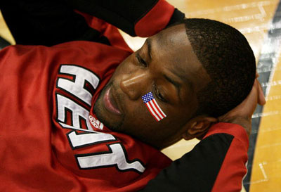 苏媒：苏超盐城队11月28日开启球员选拔，有大量职业球员参与（江苏媒体：苏超盐城队11月28日启动球员选拔，职业球员踊跃参与）