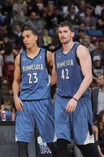 不白传球，前尤文前锋凯奥-若热给每位助攻队友发500欧元（前尤文前锋凯奥-若热为每次助攻向队友发放500欧元奖励）