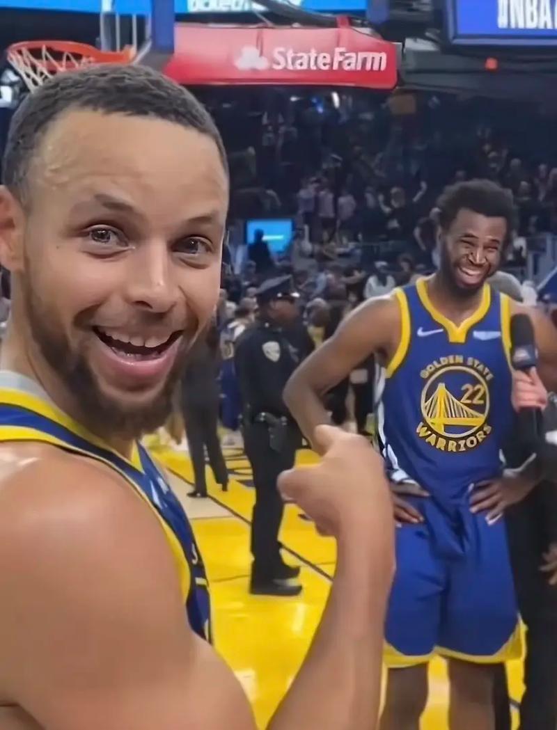 官方：足协杯决赛将于11月6日10：58开票，最低票价180元（足协杯决赛门票11月6日10：58开售，最低180元）