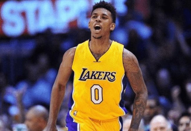 记者：迈尼昂不打算与米兰续约，切尔西已经开始与球员接触（记者：迈尼昂无意续约米兰，切尔西已展开接触）