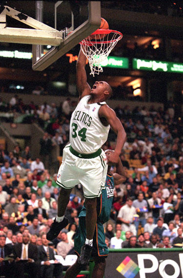 “谁将赢得本赛季的欧冠？” 安切洛蒂：“我的皇家马德里”（安切洛蒂放话：本赛季欧冠冠军将属于我的皇家马德里）